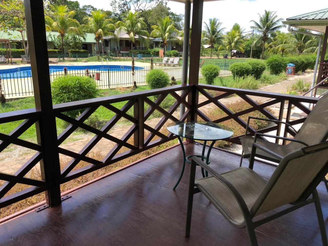 Overbridge River Resort Paramaribo Eksteriør billede